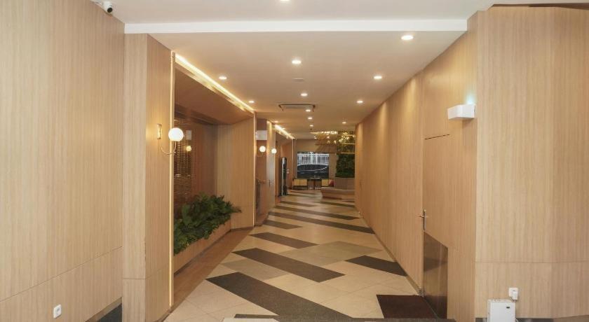 New Hollywood Hotel Pekanbaru Exterior photo